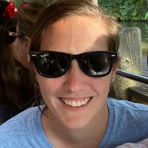 Meet your Posher, Jessica